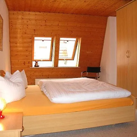 Jenny´s Ferienwohnungen Bad Salzungen Exterior foto